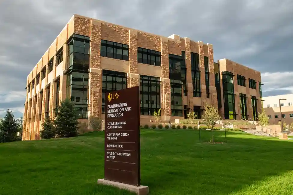 L’Université du Wyoming lance le « UW Bitcoin Research Institute »